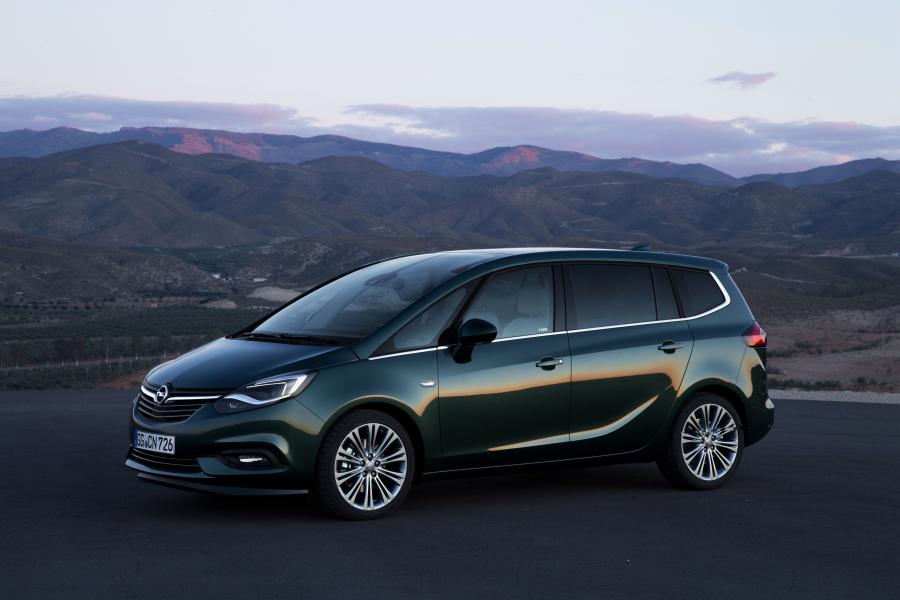  Opel Zafira 2016 года  (фото 8 из 35)
